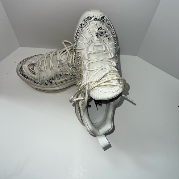 Nike Air Max 97 Limited Edition - Picture 4 of 5